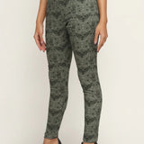 Paislry printed Trouser